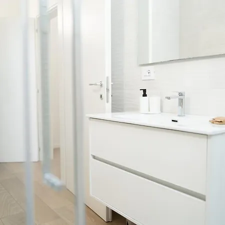 Dream Palace Apartment *
